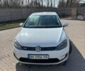 Белый Фольксваген e-Golf, объемом двигателя 0 л и пробегом 214 тыс. км за 7200 $, фото 1 на Automoto.ua