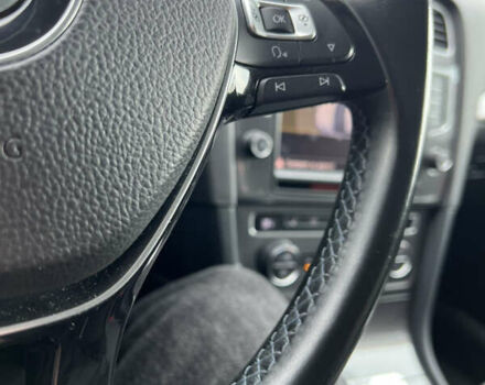 Белый Фольксваген e-Golf, объемом двигателя 0 л и пробегом 120 тыс. км за 7800 $, фото 13 на Automoto.ua