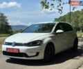 Белый Фольксваген e-Golf, объемом двигателя 0 л и пробегом 138 тыс. км за 7999 $, фото 1 на Automoto.ua