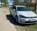 Белый Фольксваген e-Golf, объемом двигателя 0 л и пробегом 196 тыс. км за 7900 $, фото 1 на Automoto.ua
