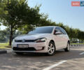 Белый Фольксваген e-Golf, объемом двигателя 0 л и пробегом 95 тыс. км за 9500 $, фото 16 на Automoto.ua