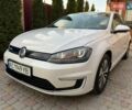 Белый Фольксваген e-Golf, объемом двигателя 0 л и пробегом 131 тыс. км за 8999 $, фото 56 на Automoto.ua