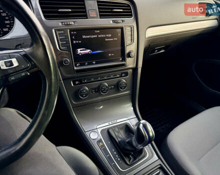 Білий Фольксваген e-Golf, об'ємом двигуна 0 л та пробігом 149 тис. км за 8200 $, фото 21 на Automoto.ua