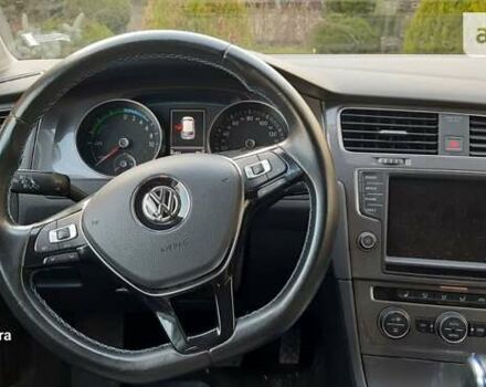 Белый Фольксваген e-Golf, объемом двигателя 0 л и пробегом 107 тыс. км за 8800 $, фото 11 на Automoto.ua