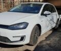 Белый Фольксваген e-Golf, объемом двигателя 0 л и пробегом 170 тыс. км за 8400 $, фото 10 на Automoto.ua