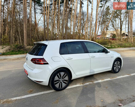 Білий Фольксваген e-Golf, об'ємом двигуна 0 л та пробігом 149 тис. км за 8200 $, фото 5 на Automoto.ua