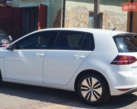 Білий Фольксваген e-Golf, об'ємом двигуна 0 л та пробігом 142 тис. км за 7900 $, фото 5 на Automoto.ua