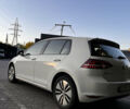 Белый Фольксваген e-Golf, объемом двигателя 0 л и пробегом 151 тыс. км за 8100 $, фото 14 на Automoto.ua