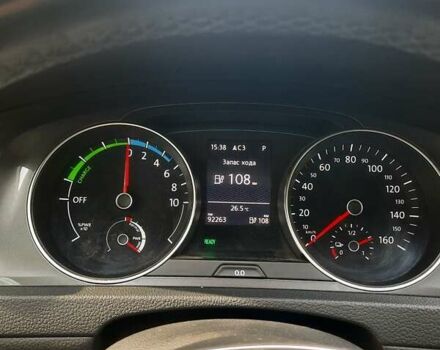 Фольксваген e-Golf 2014 в Кропивницком (Кировограде) на Automoto.ua Белый Фольксваген e-Golf, объемом двигателя 0 л и пробегом 97 тыс. км за 9300 $, фото 8 на Automoto.ua