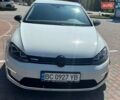 Белый Фольксваген e-Golf, объемом двигателя 0 л и пробегом 200 тыс. км за 8500 $, фото 3 на Automoto.ua