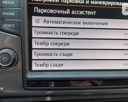 Белый Фольксваген e-Golf, объемом двигателя 0 л и пробегом 107 тыс. км за 8800 $, фото 25 на Automoto.ua