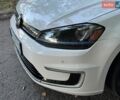 Белый Фольксваген e-Golf, объемом двигателя 0 л и пробегом 126 тыс. км за 8000 $, фото 49 на Automoto.ua