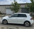Белый Фольксваген e-Golf, объемом двигателя 0 л и пробегом 118 тыс. км за 10500 $, фото 4 на Automoto.ua