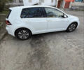 Белый Фольксваген e-Golf, объемом двигателя 0 л и пробегом 83 тыс. км за 10500 $, фото 1 на Automoto.ua
