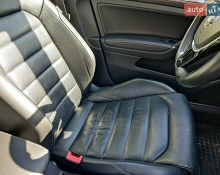Белый Фольксваген e-Golf, объемом двигателя 0 л и пробегом 142 тыс. км за 9700 $, фото 11 на Automoto.ua