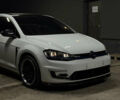 Белый Фольксваген e-Golf, объемом двигателя 0 л и пробегом 134 тыс. км за 8999 $, фото 5 на Automoto.ua