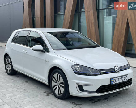 Белый Фольксваген e-Golf, объемом двигателя 0 л и пробегом 154 тыс. км за 9200 $, фото 7 на Automoto.ua