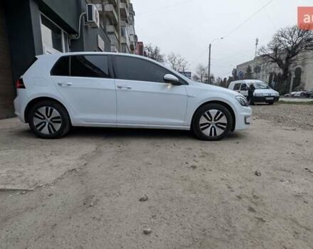 Белый Фольксваген e-Golf, объемом двигателя 0 л и пробегом 192 тыс. км за 7550 $, фото 10 на Automoto.ua