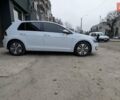 Белый Фольксваген e-Golf, объемом двигателя 0 л и пробегом 192 тыс. км за 7550 $, фото 10 на Automoto.ua