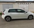 Белый Фольксваген e-Golf, объемом двигателя 0 л и пробегом 138 тыс. км за 8900 $, фото 5 на Automoto.ua