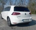 Белый Фольксваген e-Golf, объемом двигателя 0 л и пробегом 140 тыс. км за 8444 $, фото 11 на Automoto.ua