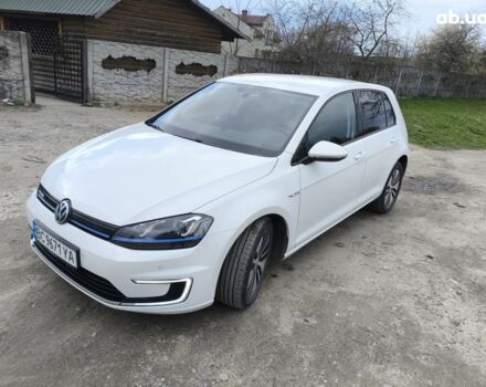 Белый Фольксваген e-Golf, объемом двигателя 0 л и пробегом 109 тыс. км за 8700 $, фото 6 на Automoto.ua