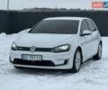 Белый Фольксваген e-Golf, объемом двигателя 0 л и пробегом 141 тыс. км за 7800 $, фото 1 на Automoto.ua