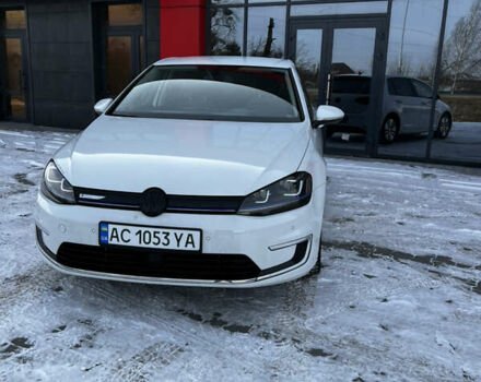 Белый Фольксваген e-Golf, объемом двигателя 0 л и пробегом 120 тыс. км за 7800 $, фото 1 на Automoto.ua