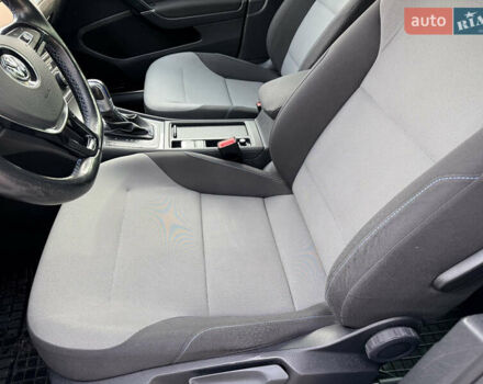 Білий Фольксваген e-Golf, об'ємом двигуна 0 л та пробігом 149 тис. км за 8200 $, фото 16 на Automoto.ua