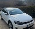 Белый Фольксваген e-Golf, объемом двигателя 0 л и пробегом 104 тыс. км за 8500 $, фото 2 на Automoto.ua