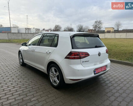 Белый Фольксваген e-Golf, объемом двигателя 0 л и пробегом 68 тыс. км за 6600 $, фото 4 на Automoto.ua