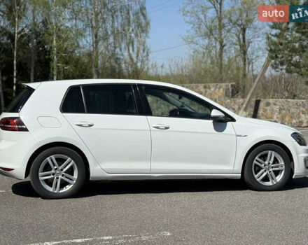 Белый Фольксваген e-Golf, объемом двигателя 0 л и пробегом 170 тыс. км за 8800 $, фото 6 на Automoto.ua
