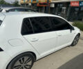 Белый Фольксваген e-Golf, объемом двигателя 0 л и пробегом 112 тыс. км за 9499 $, фото 4 на Automoto.ua
