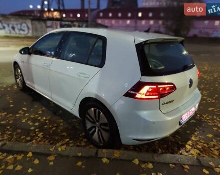 Білий Фольксваген e-Golf, об'ємом двигуна 0 л та пробігом 69 тис. км за 9111 $, фото 7 на Automoto.ua