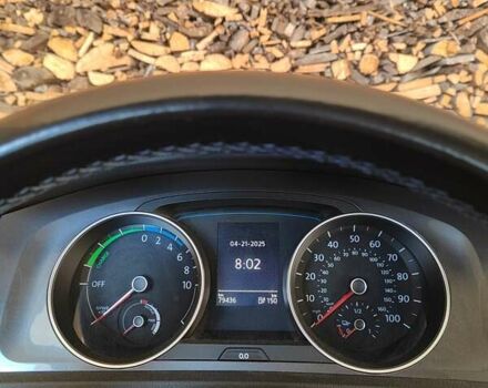 Белый Фольксваген e-Golf, объемом двигателя 0 л и пробегом 78 тыс. км за 10000 $, фото 4 на Automoto.ua