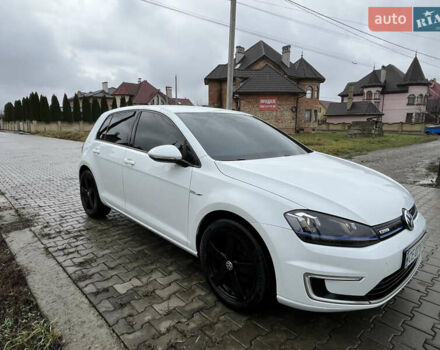 Белый Фольксваген e-Golf, объемом двигателя 0 л и пробегом 104 тыс. км за 9000 $, фото 7 на Automoto.ua