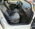 Белый Фольксваген e-Golf, объемом двигателя 0 л и пробегом 97 тыс. км за 8599 $, фото 40 на Automoto.ua