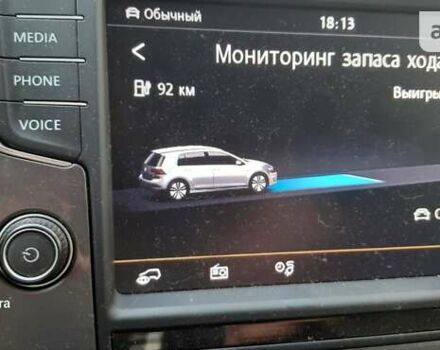 Белый Фольксваген e-Golf, объемом двигателя 0 л и пробегом 107 тыс. км за 8800 $, фото 50 на Automoto.ua
