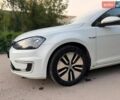Белый Фольксваген e-Golf, объемом двигателя 0 л и пробегом 165 тыс. км за 7500 $, фото 16 на Automoto.ua