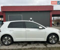 Белый Фольксваген e-Golf, объемом двигателя 0 л и пробегом 125 тыс. км за 10990 $, фото 5 на Automoto.ua