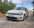 Белый Фольксваген e-Golf, объемом двигателя 0 л и пробегом 97 тыс. км за 8900 $, фото 9 на Automoto.ua