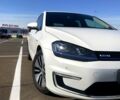 Белый Фольксваген e-Golf, объемом двигателя 0 л и пробегом 154 тыс. км за 9500 $, фото 1 на Automoto.ua