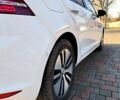 Белый Фольксваген e-Golf, объемом двигателя 0 л и пробегом 108 тыс. км за 10000 $, фото 8 на Automoto.ua