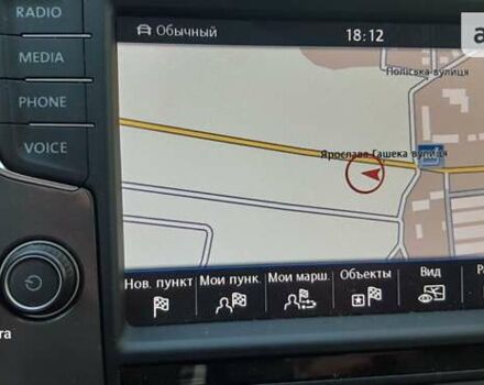 Белый Фольксваген e-Golf, объемом двигателя 0 л и пробегом 107 тыс. км за 8800 $, фото 46 на Automoto.ua