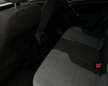 Белый Фольксваген e-Golf, объемом двигателя 0 л и пробегом 110 тыс. км за 8490 $, фото 23 на Automoto.ua