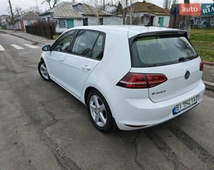 Білий Фольксваген e-Golf, об'ємом двигуна 0 л та пробігом 114 тис. км за 10000 $, фото 4 на Automoto.ua