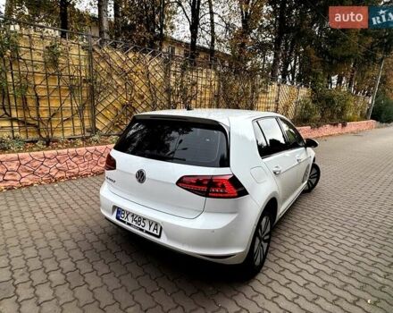 Белый Фольксваген e-Golf, объемом двигателя 0 л и пробегом 121 тыс. км за 8500 $, фото 9 на Automoto.ua