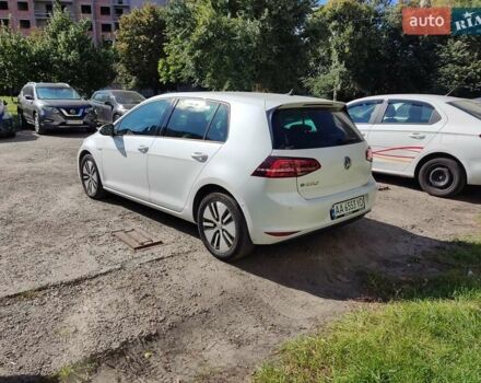 Белый Фольксваген e-Golf, объемом двигателя 0 л и пробегом 142 тыс. км за 9700 $, фото 5 на Automoto.ua