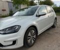 Белый Фольксваген e-Golf, объемом двигателя 0 л и пробегом 138 тыс. км за 8900 $, фото 1 на Automoto.ua