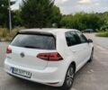 Белый Фольксваген e-Golf, объемом двигателя 0 л и пробегом 101 тыс. км за 8500 $, фото 16 на Automoto.ua